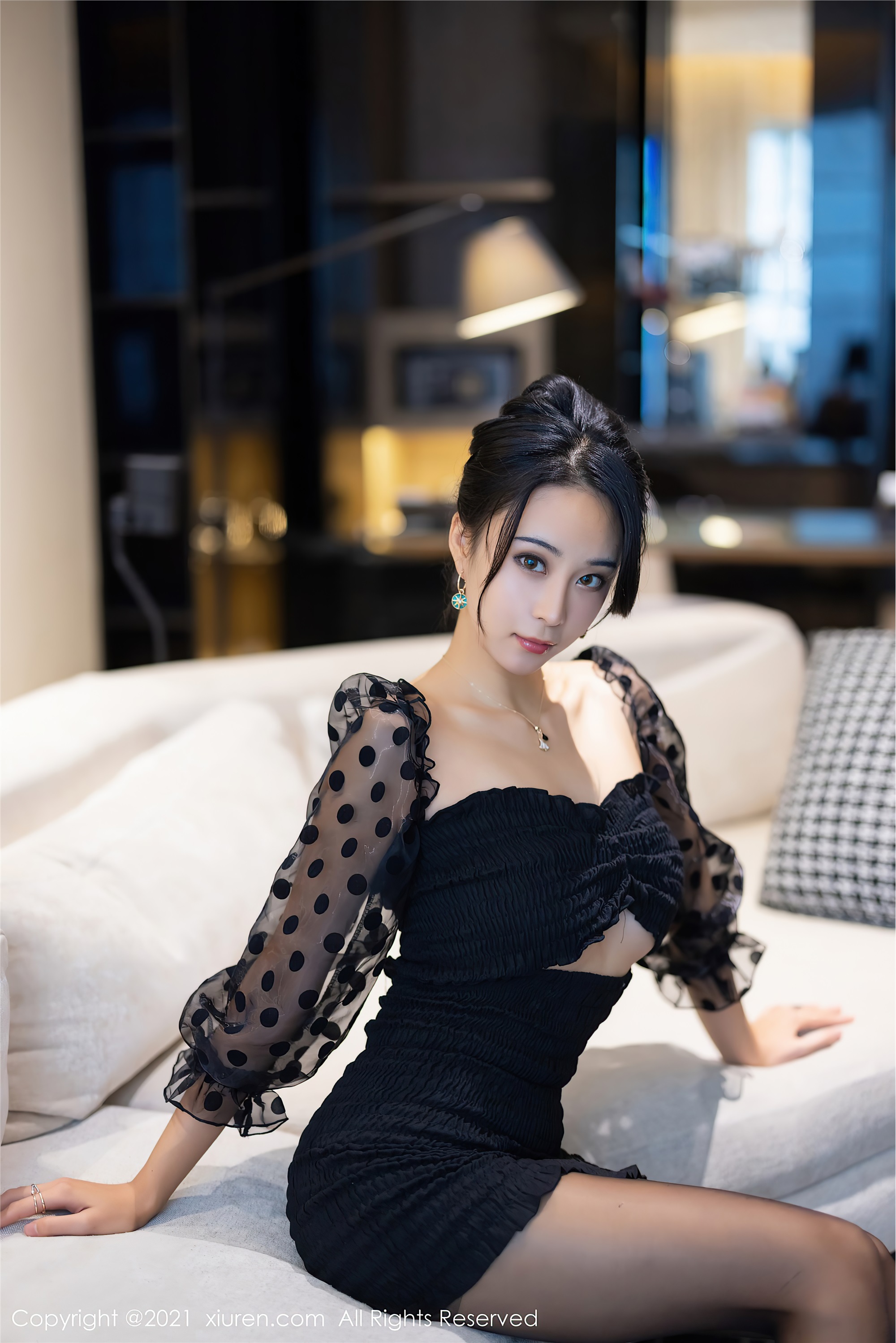 XiuRen秀人网  2021.05.31 No.3482 蓝夏Akasha